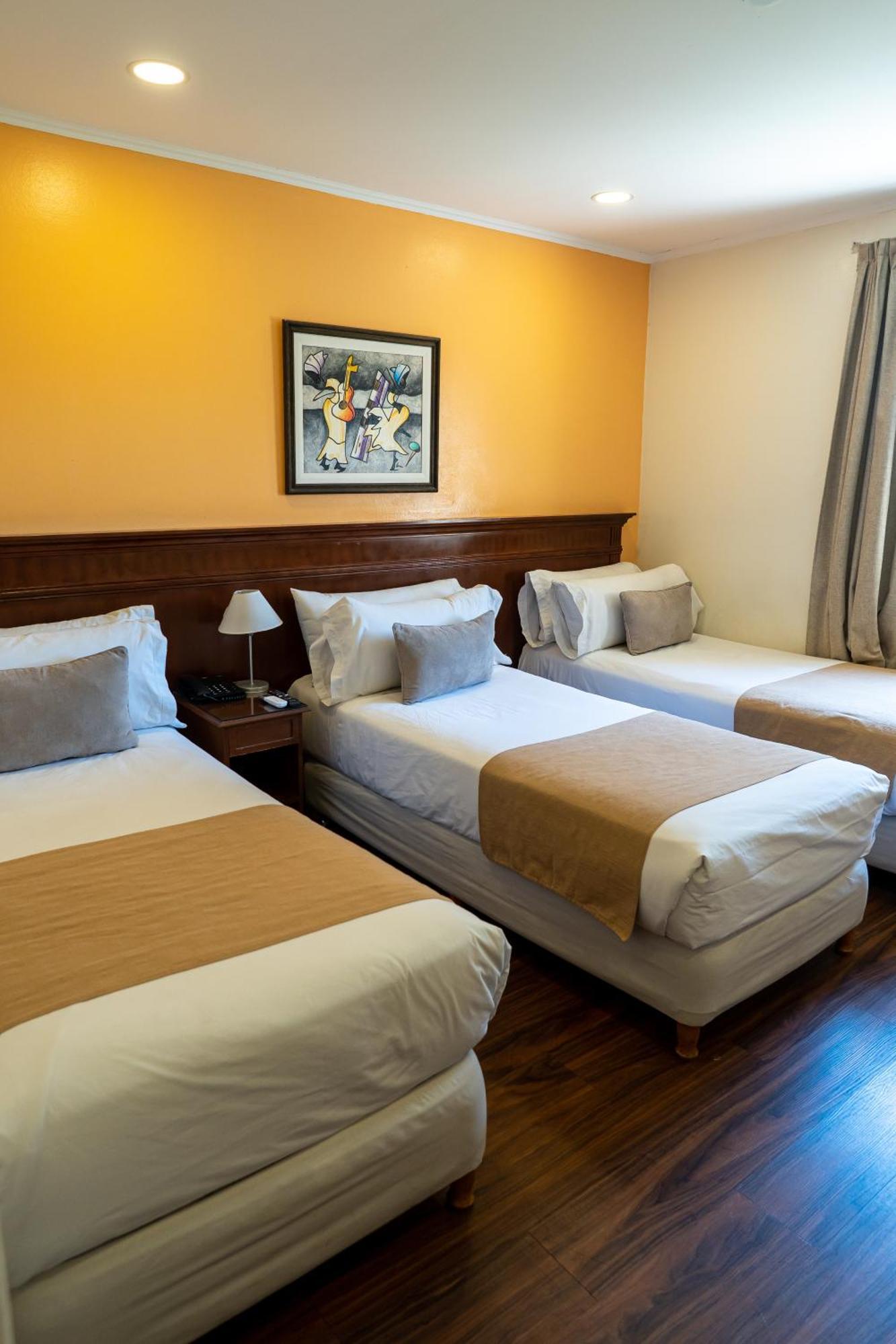 Ritz Hotel Mendoza Eksteriør billede