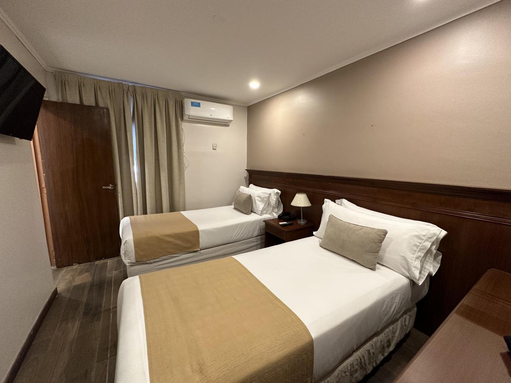 Ritz Hotel Mendoza Eksteriør billede